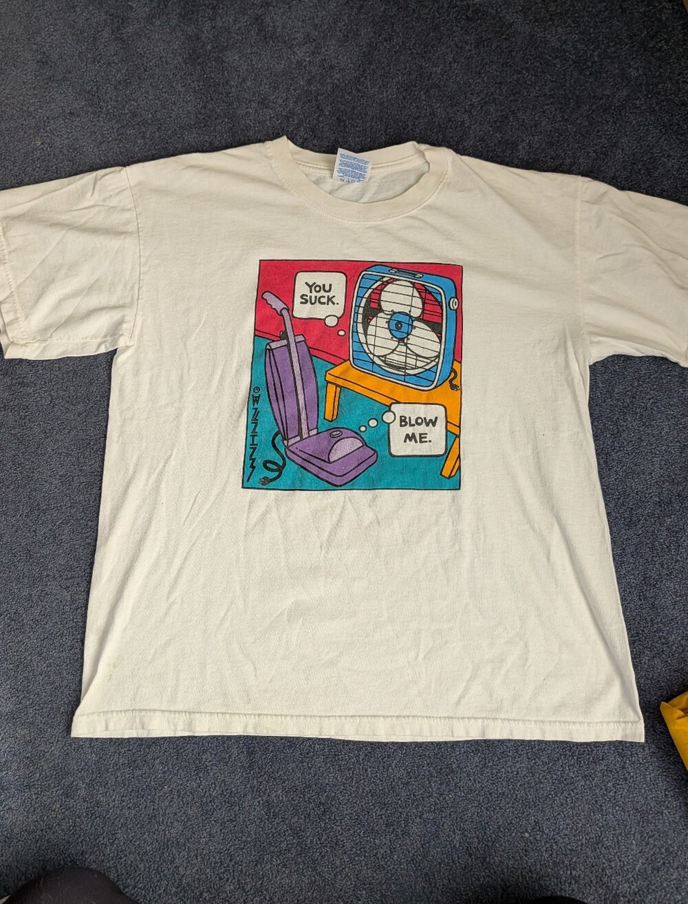 Vintage '90S Y2K Funny Pop Art Graphic T-shirt Vtg 2000s Retro Vacuum Fan Joke